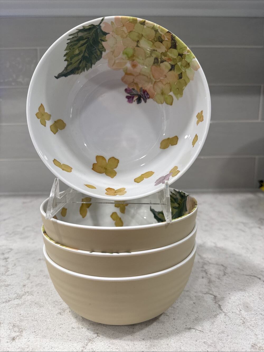Set of 4 Melamine 6x3” Salad Bowls Fall Neutral Hydrangeas The Farmhouse NEW
